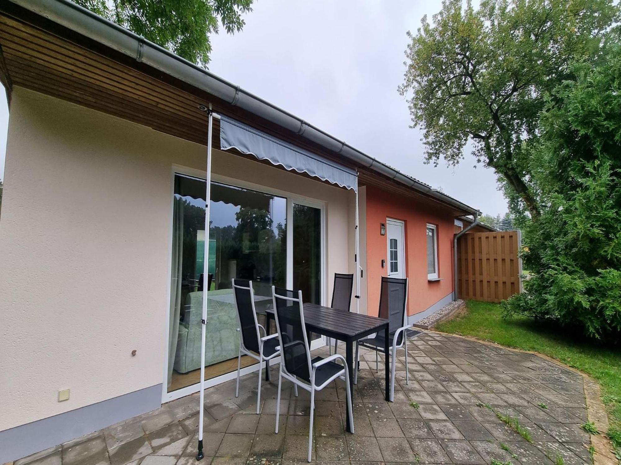 Terraced House Im Natur- Und Ferienpark Am Groß Labenzer See, *